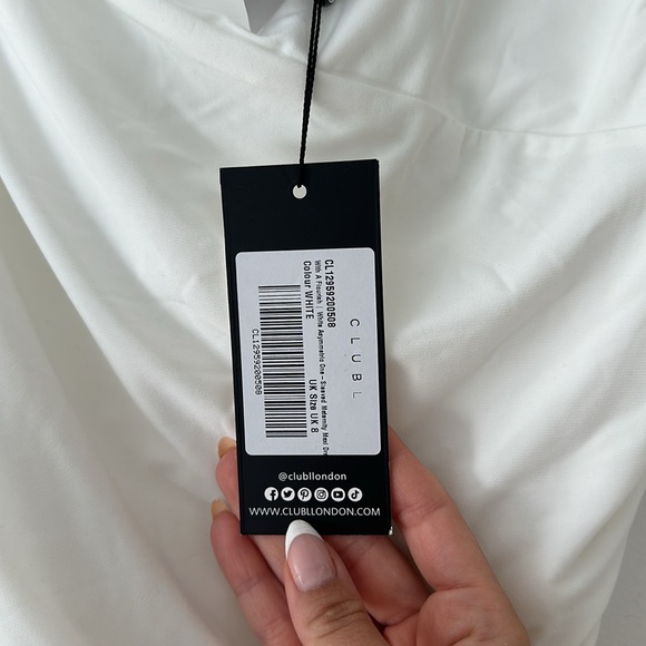 Club L London Maternity Dress - Picture 10 of 13